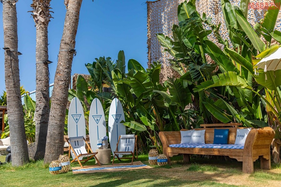 GUESS, TÜRKİYE, İTALYA VE İSPANYA’DA YENİ BEACH CLUB İŞ BİRLİKLERİNE İMZA ATTI!