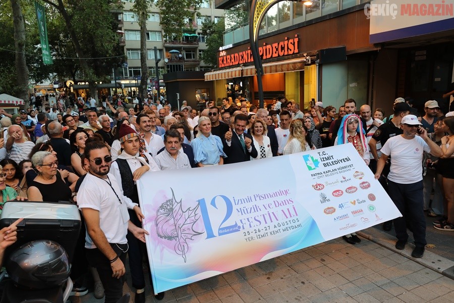 İZMİT BELEDİYESİ’NİN DÜZENLEDİĞİ 12.ULUSLARARASI İZMİT PİŞMANİYE, MÜZİK ve DANS FESTİVALİ, COŞKU DOLU ÜÇ GÜNÜN ARDINDAN SONA ERDİ!