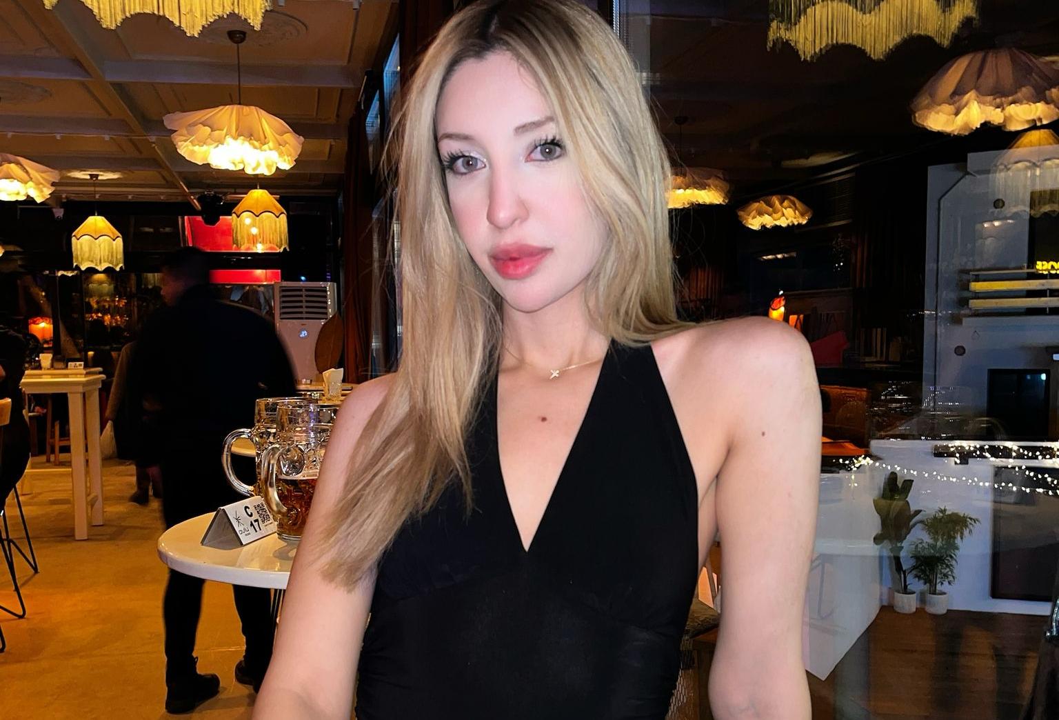 Genç Model Şule İnce, Kıbrıs’tan Podyumlara Parlak Bir Giriş Yaptı