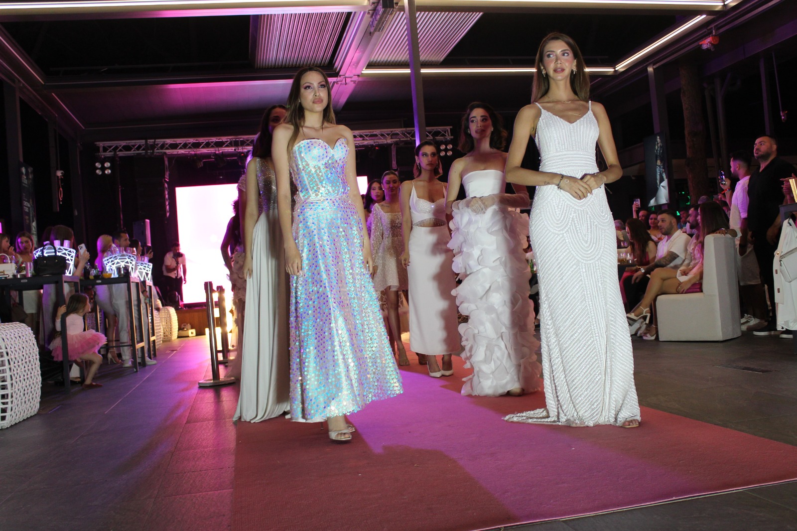 Kuşadası’nda “Barbie Rüyası” Gerçek Oldu!