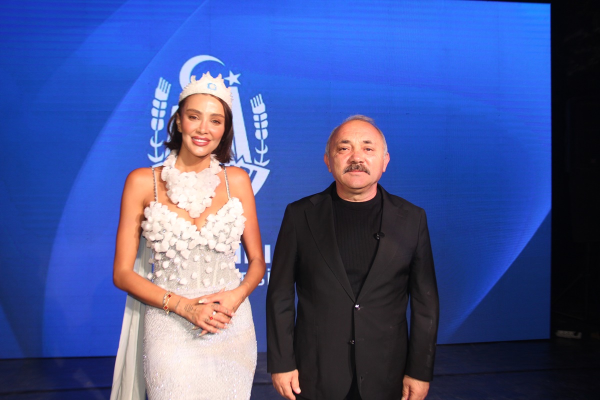 TUZ GÜZELİ SEÇİLDİ 4 BİN YILLIK MAĞARADA DEFİLE