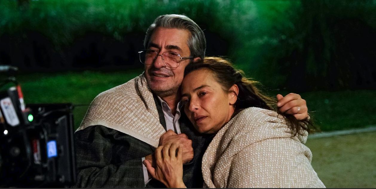 Erkan Petekkaya ve Ayça Ayşin Turan “Al Beni Baba”da gerçek hikâyeyi canlandırıyor
