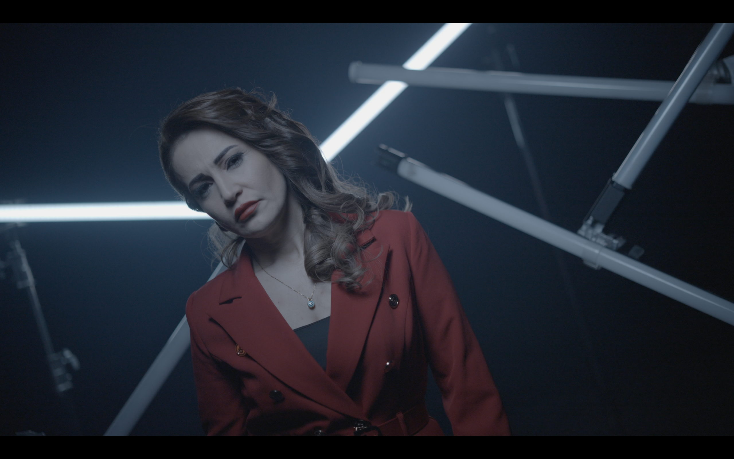 Sevcan Altıntaş’tan Sevgililer Günü’nde Cesur Çıkış: “Vurma Beni”